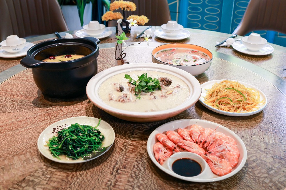 磨丁有哪些好吃的?和中餐区别大吗?